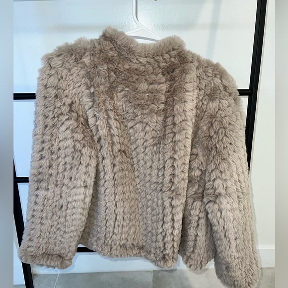 Heartloom Faux Fur Jacket - Picture 2 of 3